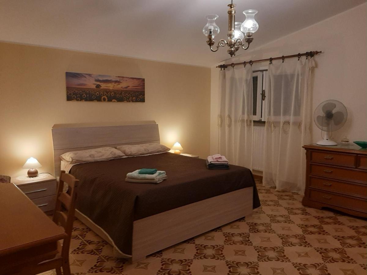 Poggio Della Roverella Country House Morlupo ภายนอก รูปภาพ