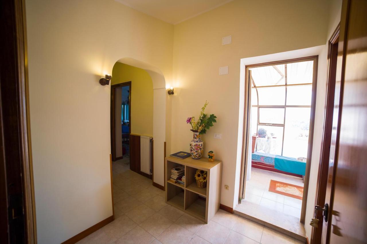 Poggio Della Roverella Country House Morlupo ภายนอก รูปภาพ